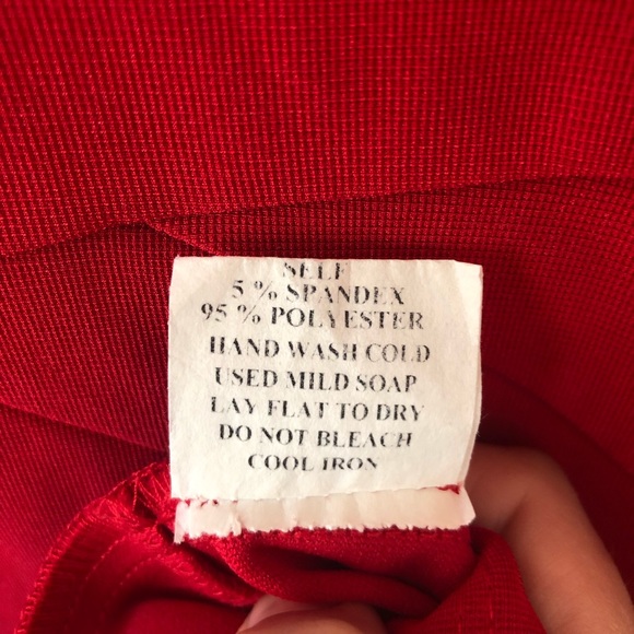 Red Dress - Picture 4 of 4